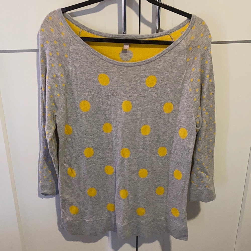 ⭐️CLEAR OUT PRICE⭐️ Banana Republic Yellow Grey Dot Sweater Medium